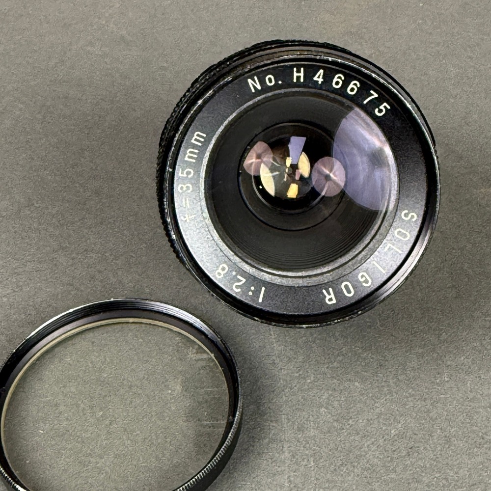 Soligor 35mm f2.8 Wide Angle Manual Focus Lens No H46675 m42 Pentax screw mount